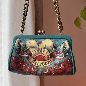 Rare Isabella Fiore Freedom Chain Shoulder Bag